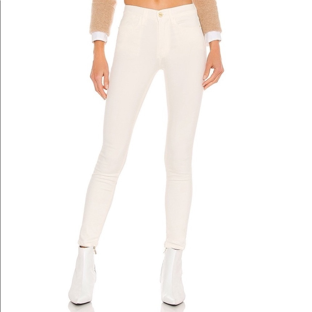 REVOLVE FRAME Le High Skinny Sateen in Off White